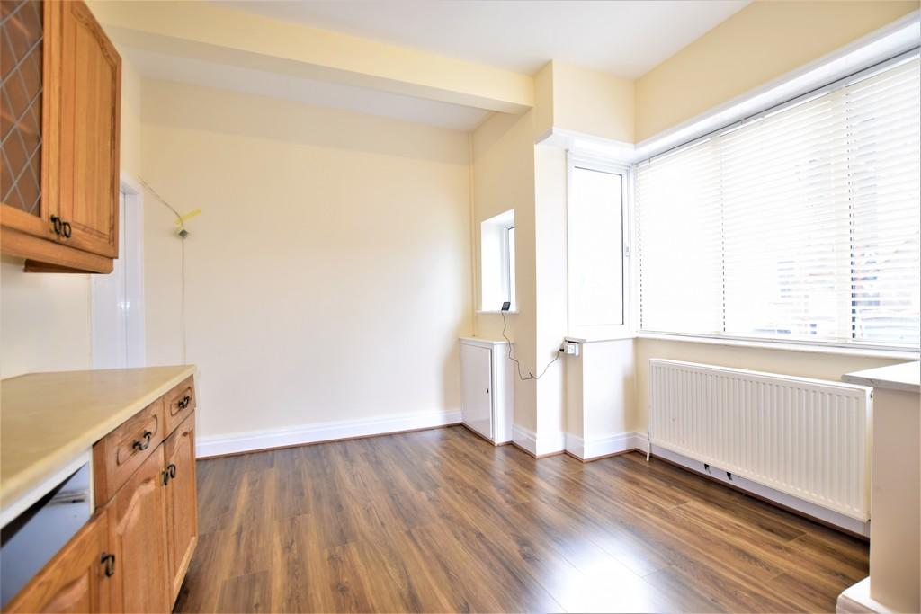 4 bedroom semidetached house for sale in Blackpool Road, Lea, PR2