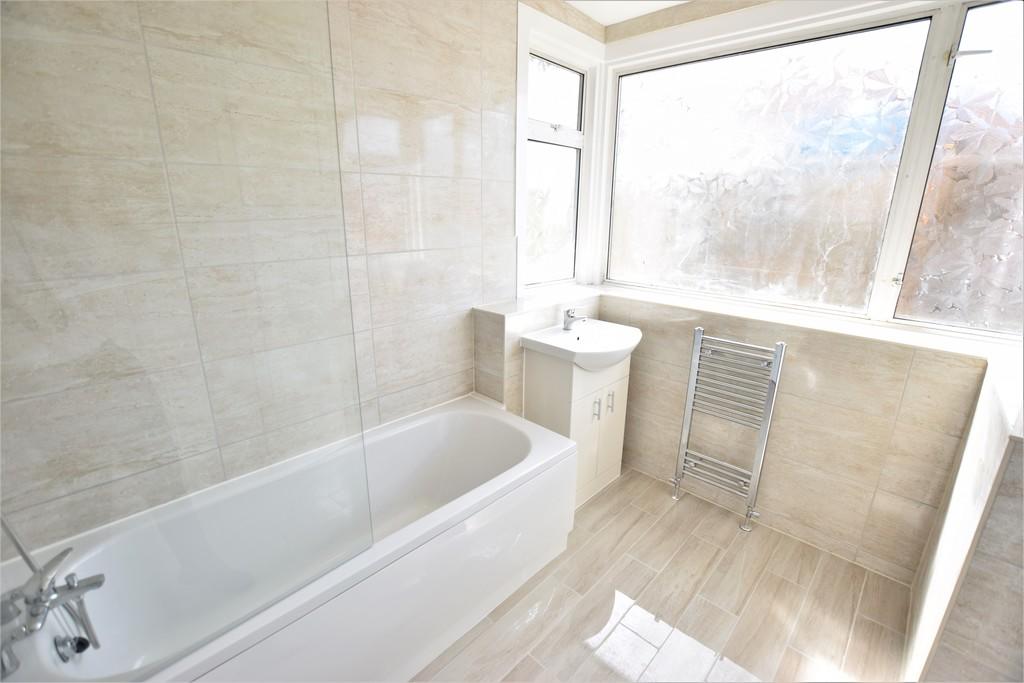 4 bedroom semidetached house for sale in Blackpool Road, Lea, PR2