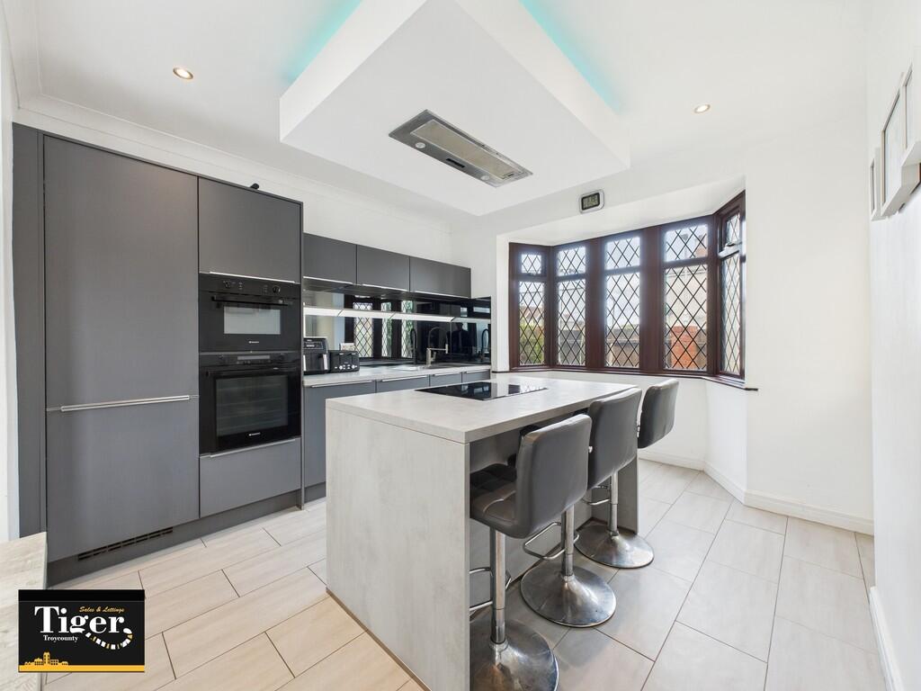 Main image of property: Hawes Side Lane, Blackpool