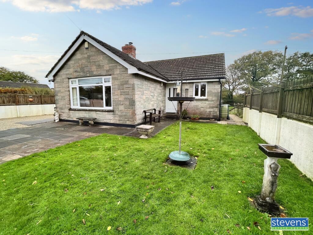 3 bedroom detached bungalow for sale in Sunnydene, Halwill, Beaworthy, EX21