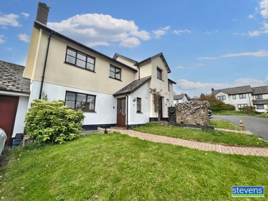 3 bedroom semidetached house for sale in Cob Meadow, Hatherleigh