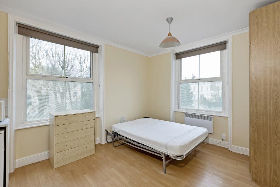 Main image of property: Sheen Road, TW9