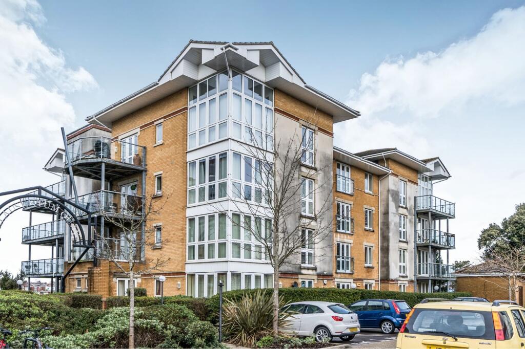 Main image of property: Hawkeswood Road, Southampton, SO18