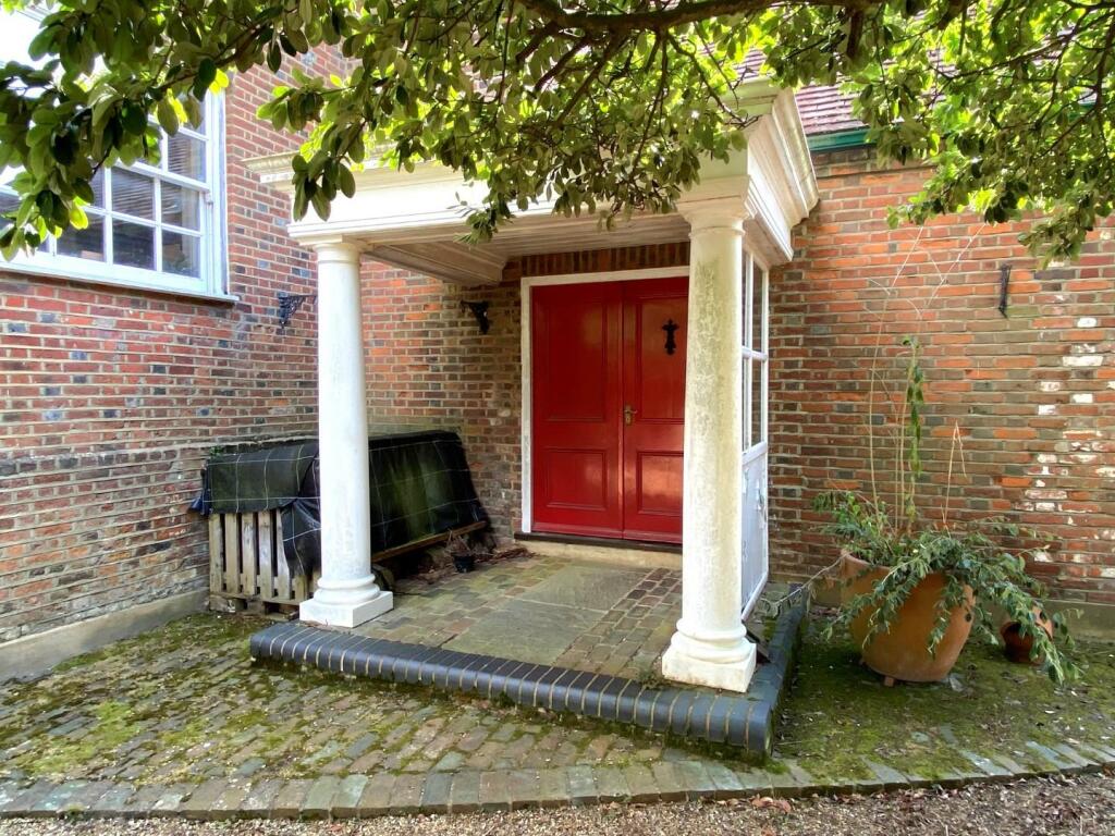 Additional property image - Thong Lane, Shorne,