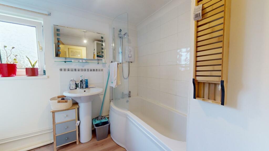Additional property image - Wycliffe House, Old Road East, Gravesend, DA12