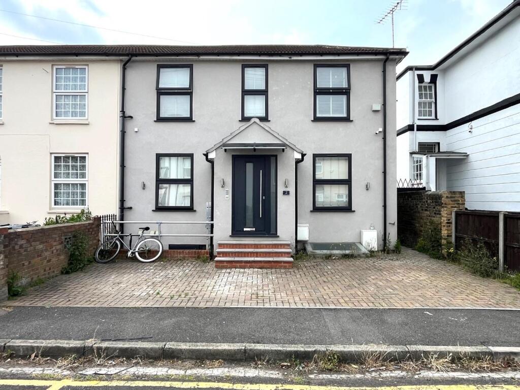 Main image of property: Cambrian Grove, Gravesend