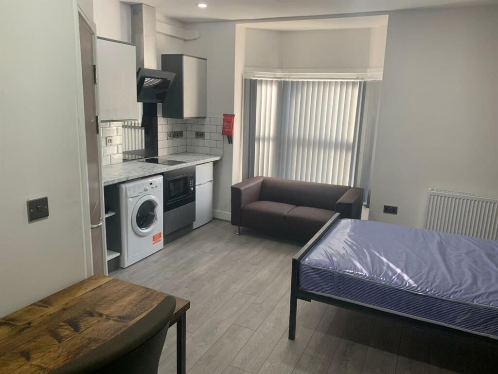 Additional property image - 664 Pershore Road, Edgbaston, Birmingham