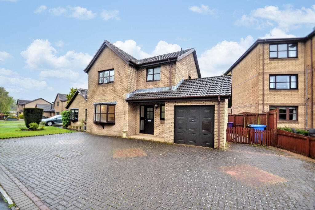 Main image of property: 27 Springkell Gardens, Pollokshields, Glasgow, G41 4BP