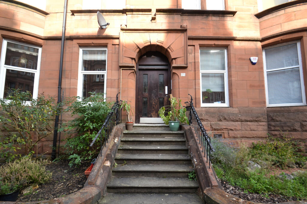 Main image of property: 25 Mount Stuart Street, Shawlands, G41 3AN