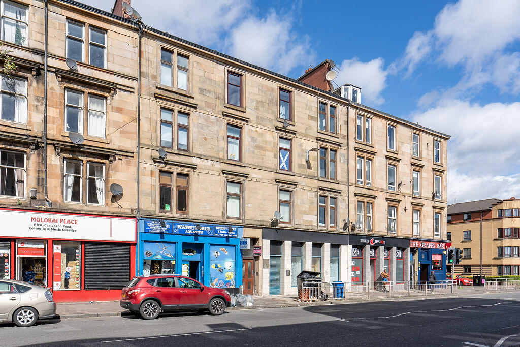 Main image of property: 2/1 230 Paisley Road West, Kinning Park, Glasgow, G51 1BU