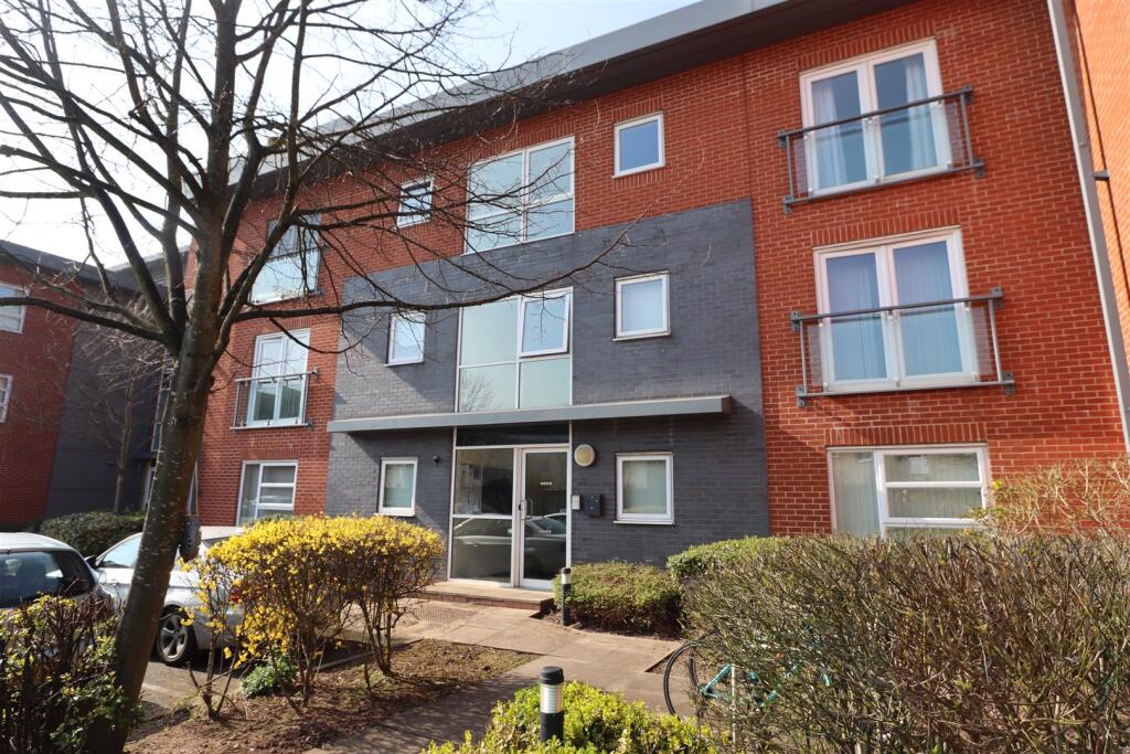 Main image of property: The Hub, Stone Street, Oldbury