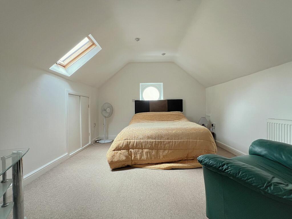 Additional property image - Windhill Old Road  Thackley