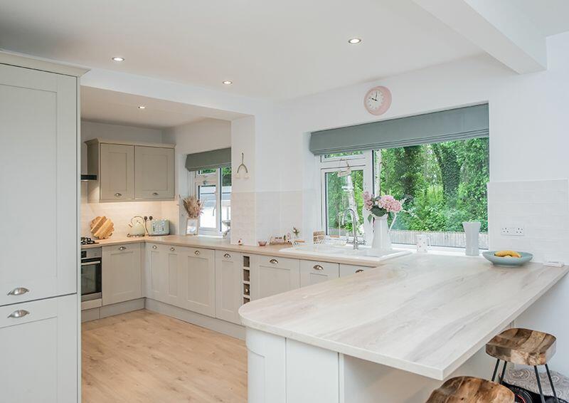 Additional property image - Baddeley Gardens, Thackley,