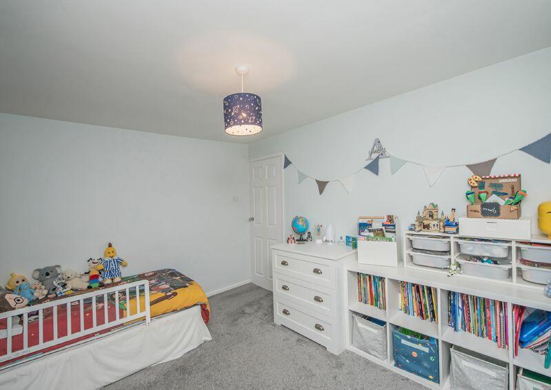 Additional property image - Baddeley Gardens, Thackley,