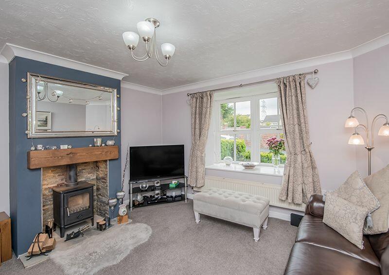 Additional property image - Whinney Brow, Thackley,