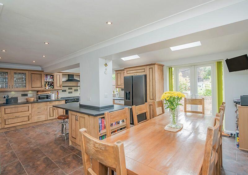 Additional property image - Whinney Brow, Thackley,