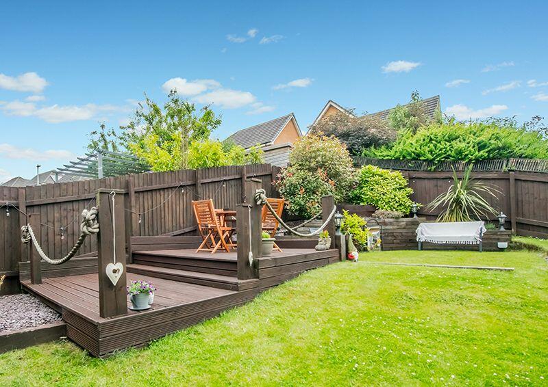 Additional property image - Whinney Brow, Thackley,