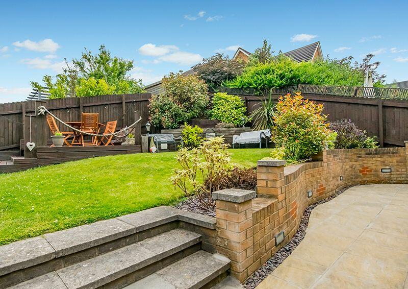 Additional property image - Whinney Brow, Thackley,