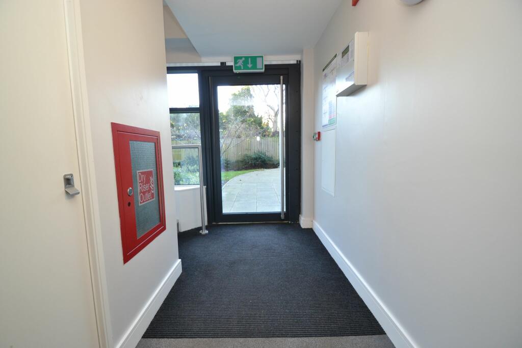 Additional property image - Waterside View, 1023 Harrogate Road, Apperley Bridge,