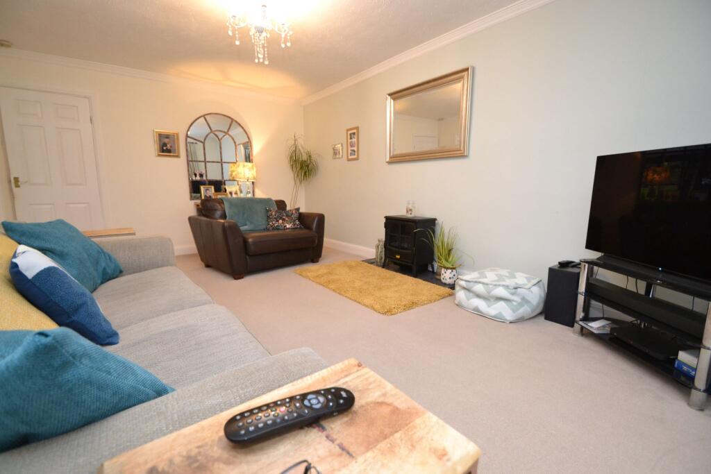 Additional property image - Evesham Grove, Idle,