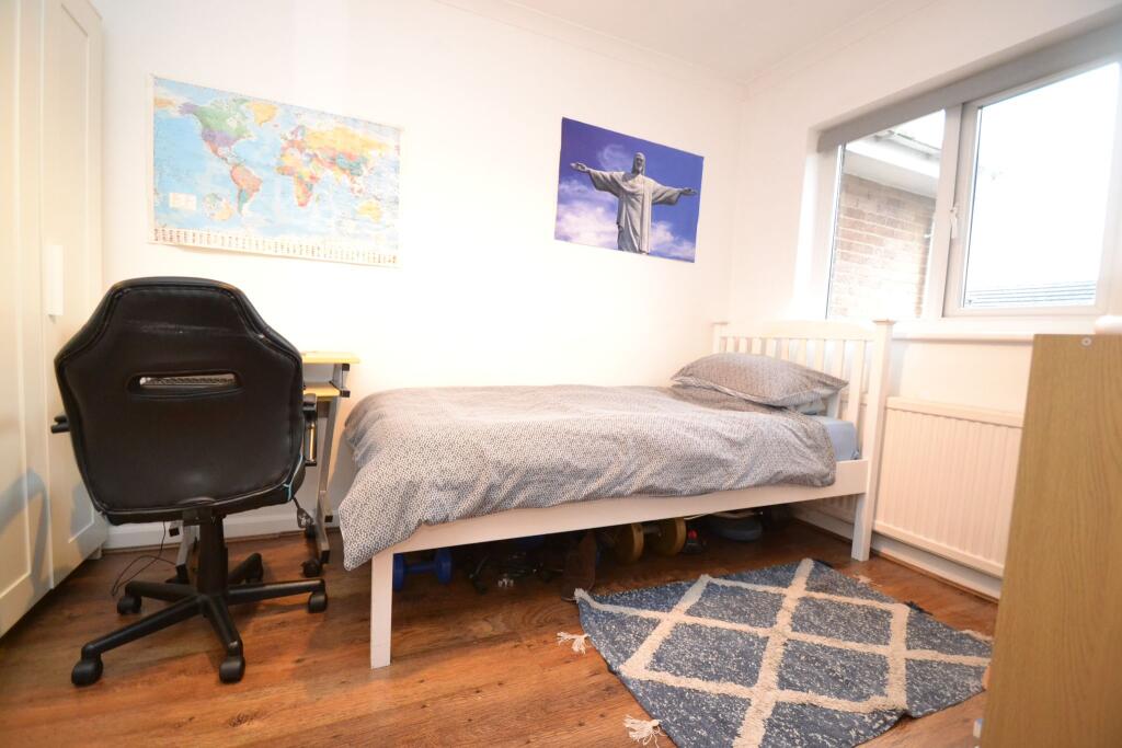 Additional property image - Evesham Grove, Idle,