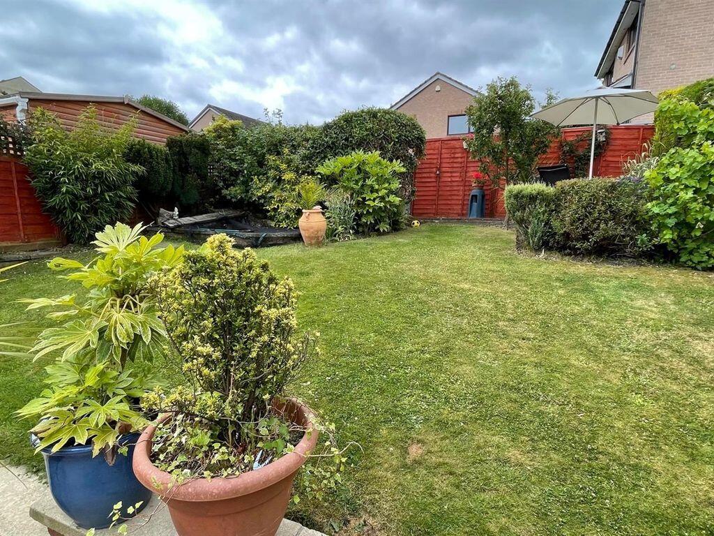 Additional property image - Evesham Grove, Idle,