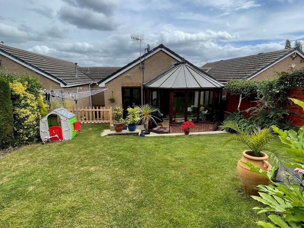 Additional property image - Evesham Grove, Idle,