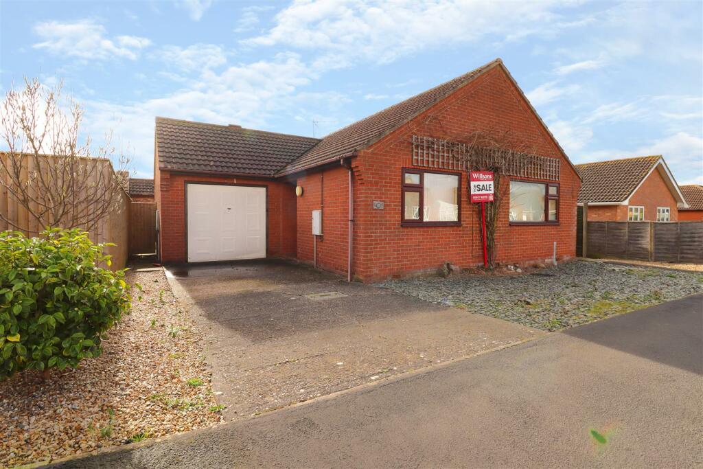 2 bedroom detached bungalow for sale in Tasman Road, Spilsby, PE23