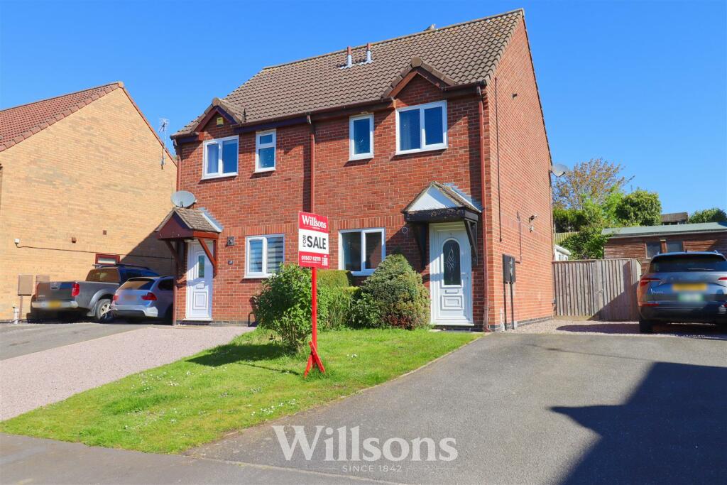 2 bedroom semidetached house for sale in Foxglove Close, Spilsby, PE23