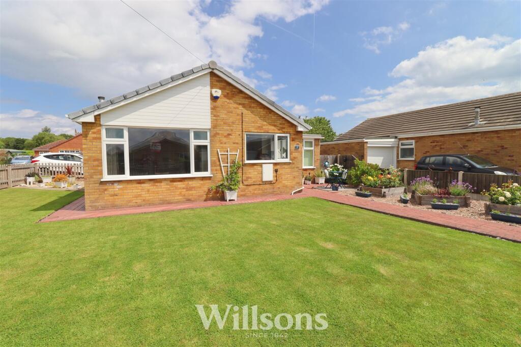 2 bedroom detached bungalow