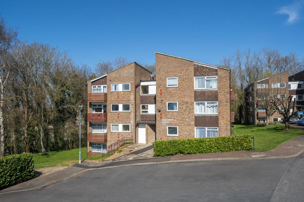 Main image of property: Oakcroft Court, Fern Drive, Hemel Hempstead