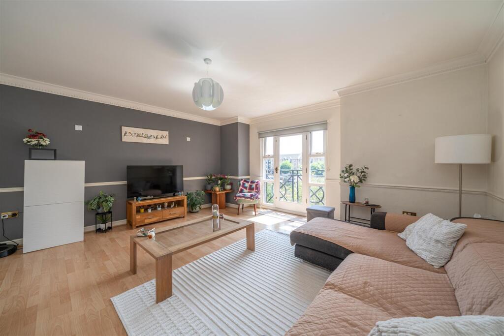 Main image of property: Evans Wharf, Apsley, Hemel Hempstead