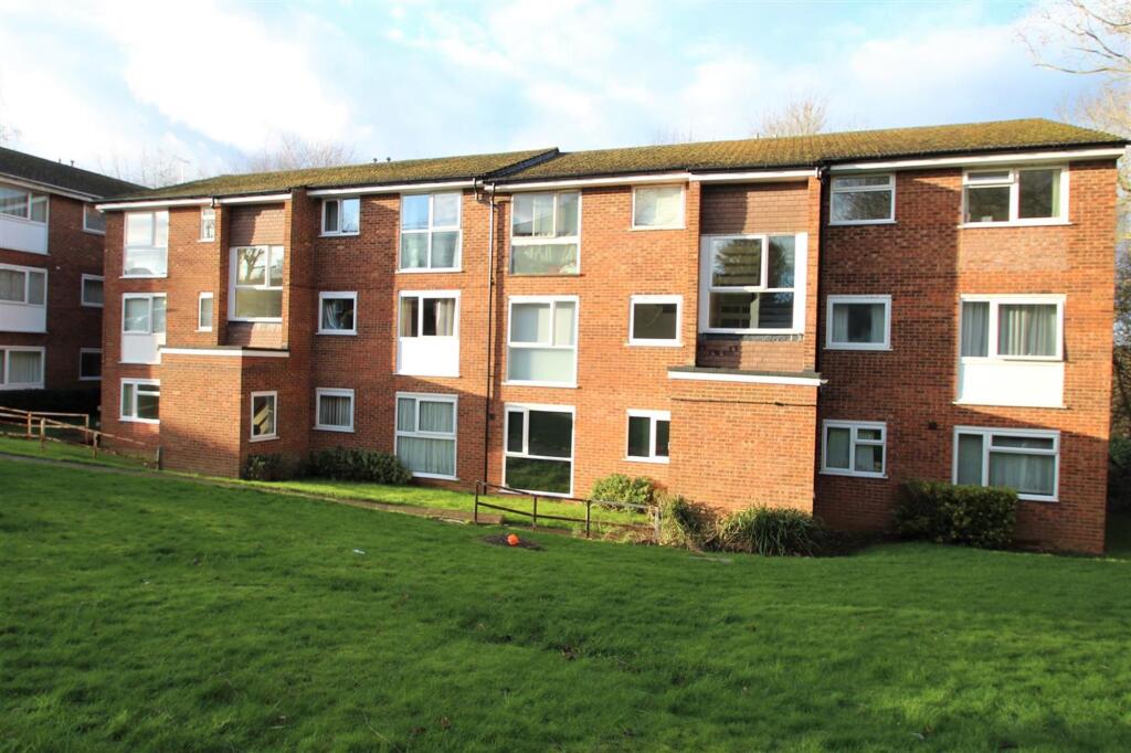 Main image of property: Aston View, Hemel Hempstead, HP2