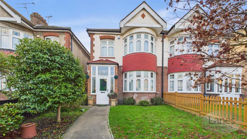 Main image of property: Crossbrook Street, Cheshunt