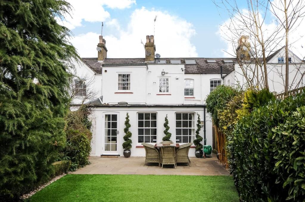 Main image of property: Waggon Road, Hadley Wood