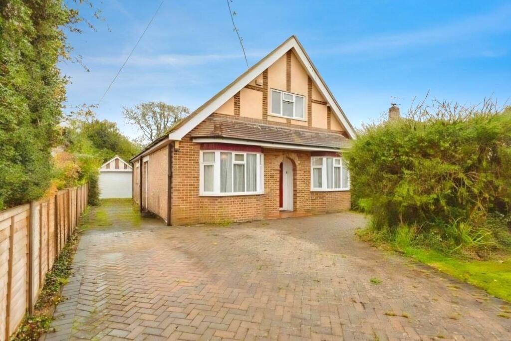 Main image of property: Westbourne Avenue, Emsworth, Hampshire