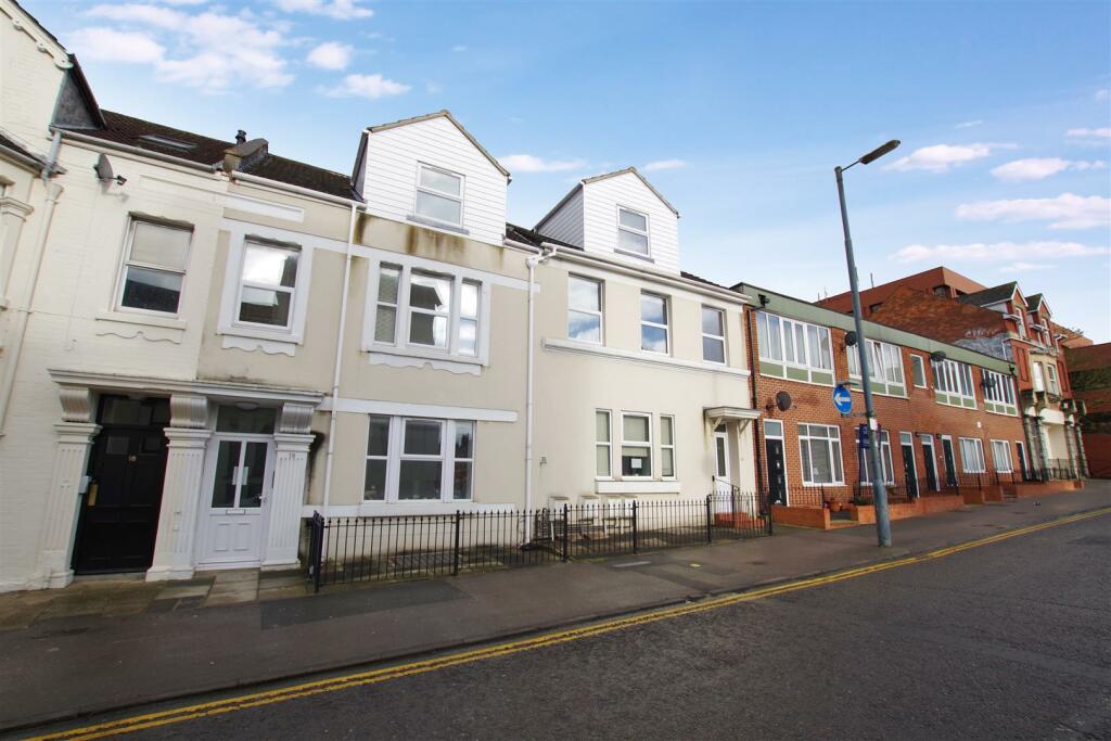 1 bedroom flat for rent in Milton Rd, Town Centre, SN1