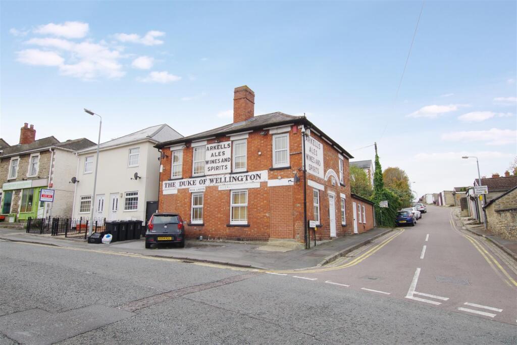 Main image of property: Savernake Street, Town Centre, Swindon