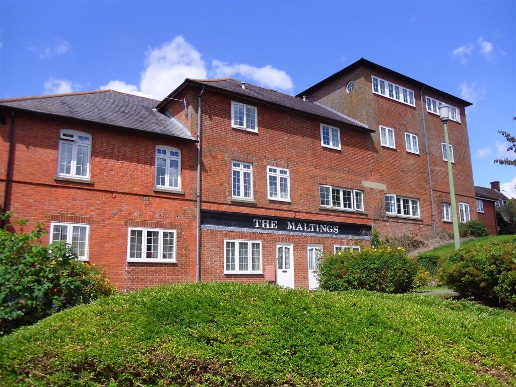 Main image of property: The Maltings, Royal Wootton Bassett