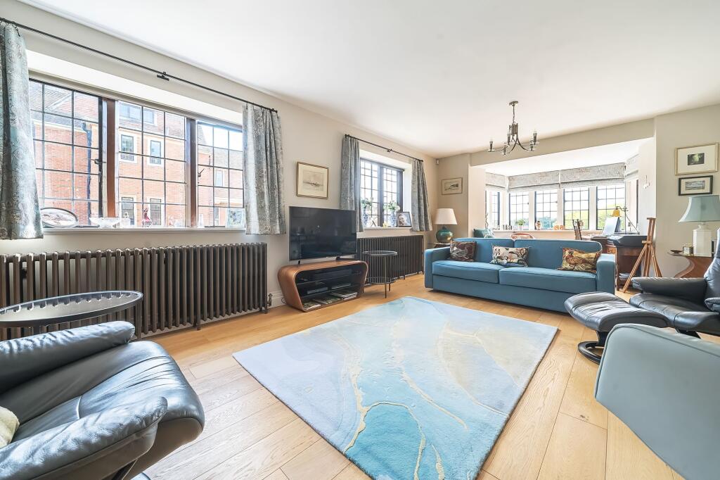 Main image of property: Kings Drive, Midhurst, GU29