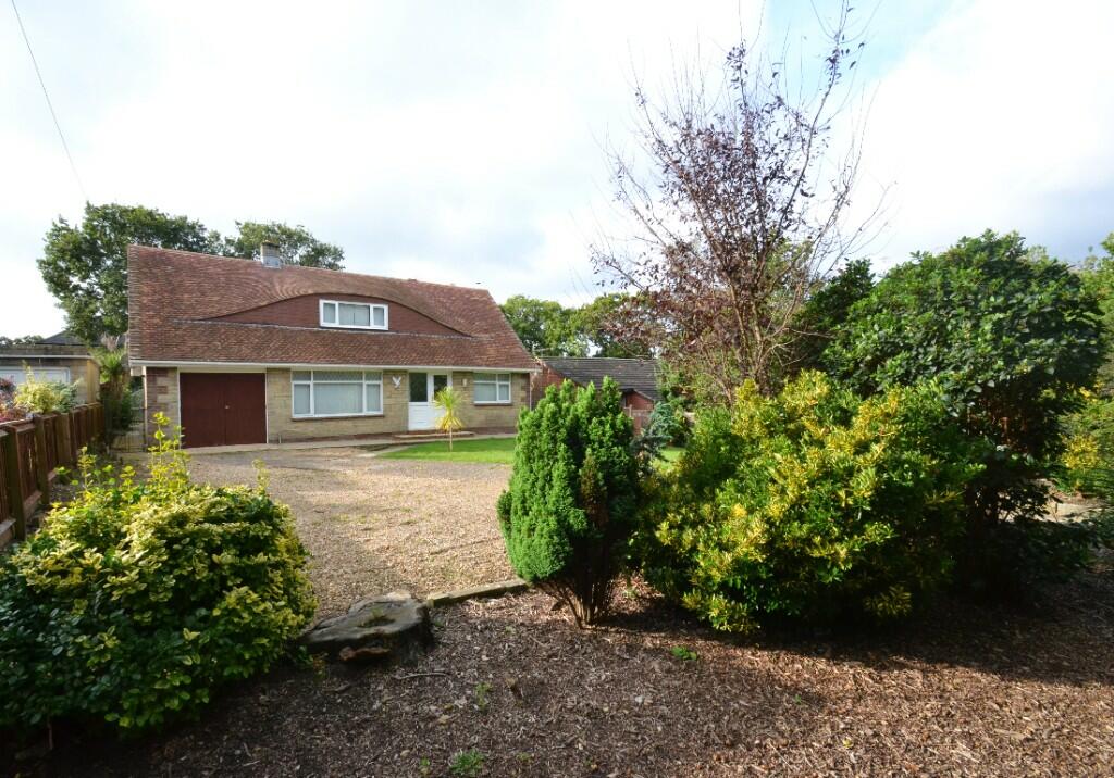 4 bedroom detached house for sale in Priory Drive, Seaview, Isle Of