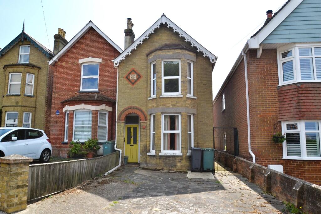 Main image of property: York Avenue, East Cowes, Isle Of Wight, PO32