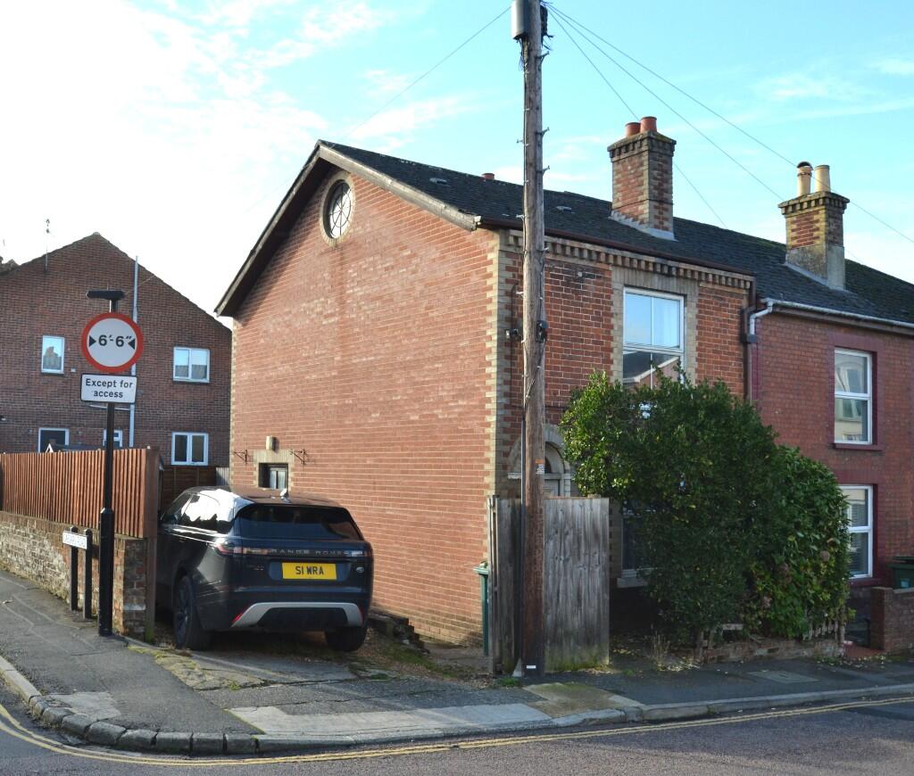 Main image of property: Hearn Street, Newport, Isle Of Wight, PO30