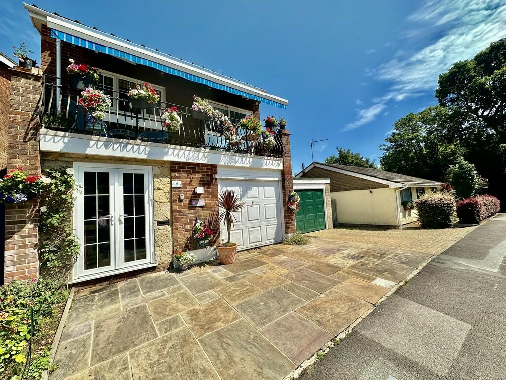 Main image of property: Mount House Close, Hythe, Southampton