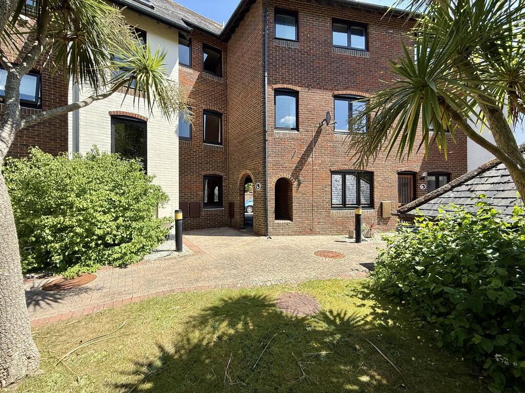 Main image of property: Endeavour Way, Hythe, Southampton