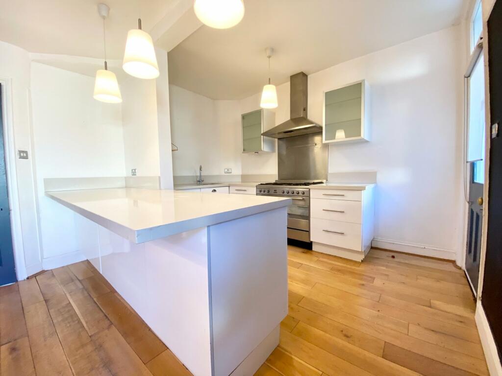 Additional property image - Westbury Lane, Coombe Dingle, BS9 2PE