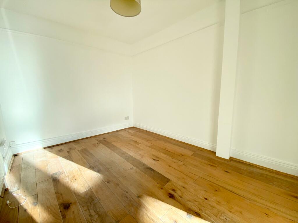 Additional property image - Westbury Lane, Coombe Dingle, BS9 2PE
