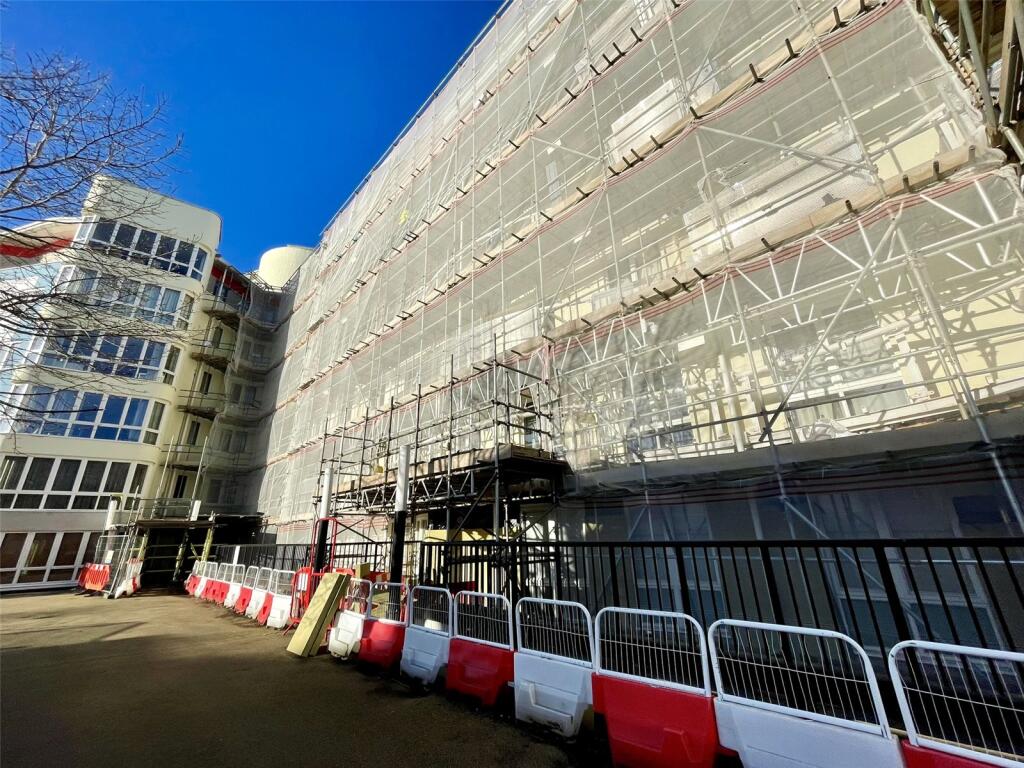 Additional property image - Hannover Quay, The Crescent, BS1 5JR