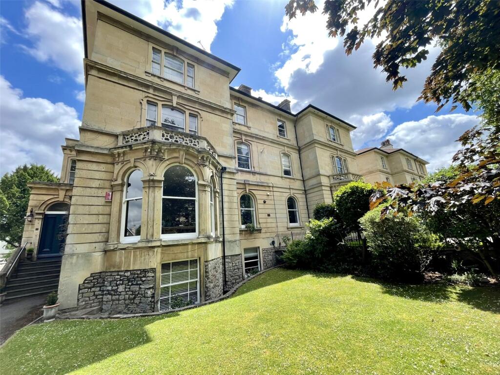 Main image of property: Redland, Cambridge Park, BS6 6XN