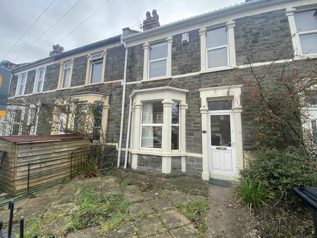 3 bedroom terraced house for rent in Forest Avenue, Fishponds, Bristol, BS16